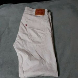 BRAND NEW PAIR OF Levi's jeans